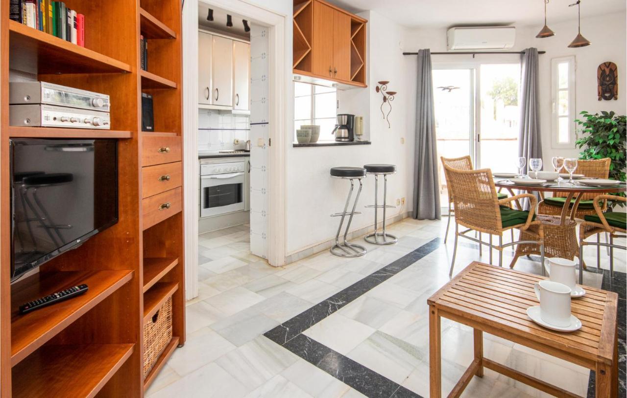 Nice Apartment In Mijas Costa With Kitchen Fuengirola Zewnętrze zdjęcie