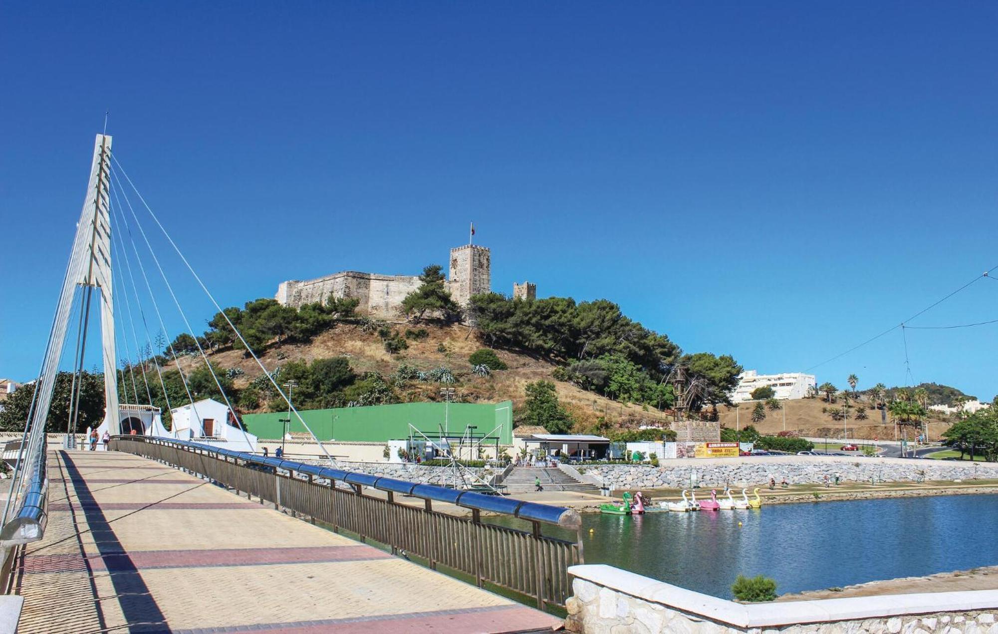 Nice Apartment In Mijas Costa With Kitchen Fuengirola Zewnętrze zdjęcie